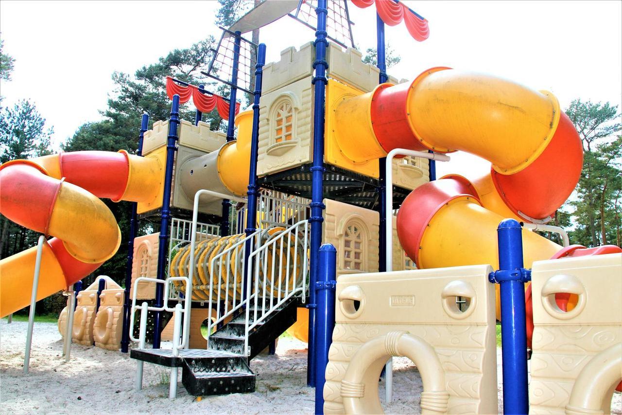 Camping 'T Soete Dal Hotel Zutendaal Exterior photo